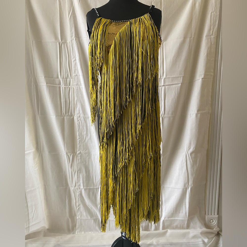 Preowned dance wear yellow with gold sequins 
By Latino DanceWear